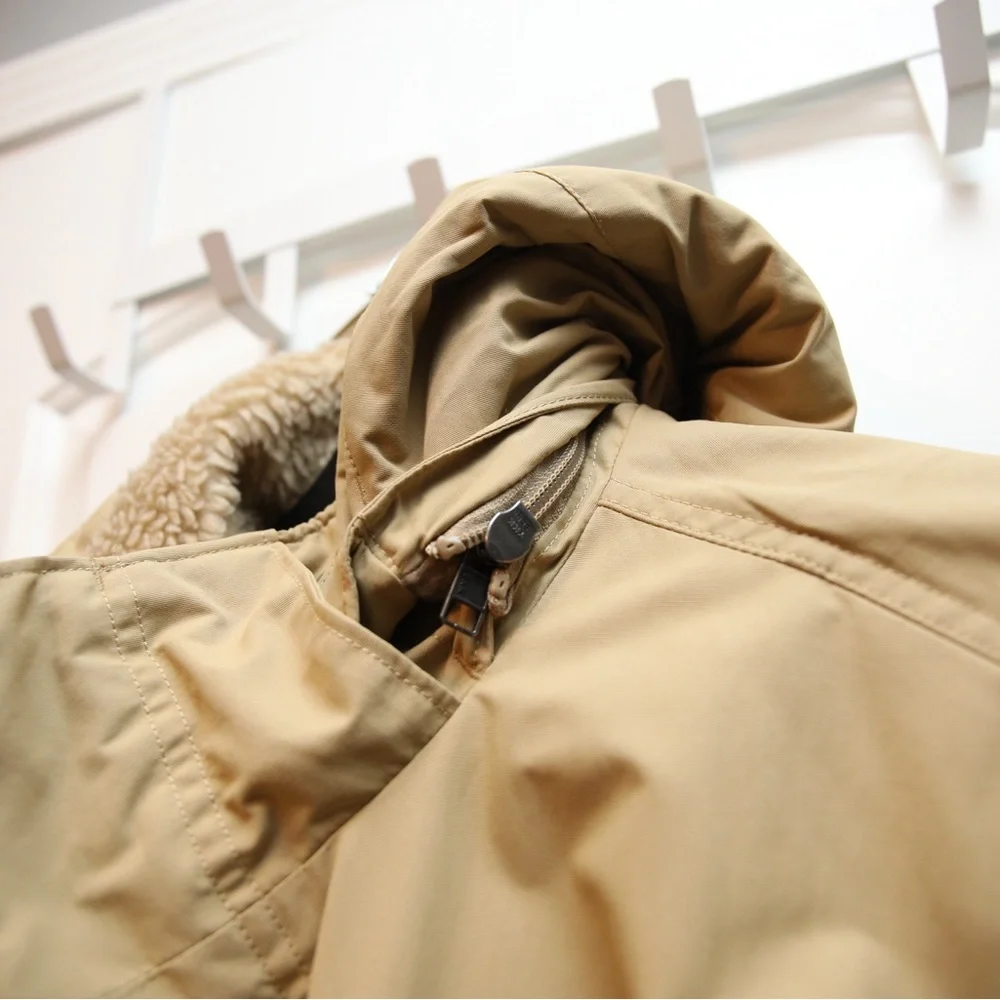 Patagonia Men's Beige Hooded Field Jacket - Picture 9 of 9